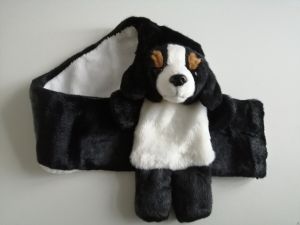 Stoere pluche shawl hond Berner Sennen 75 cm